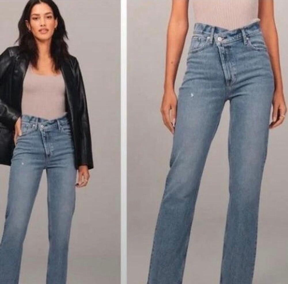 Abercrombie Curve Love 90s Straight High Rise Jeans Size 29
